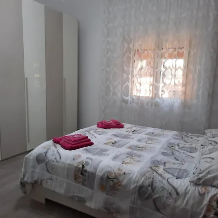 Semesterbostad Angelo's *